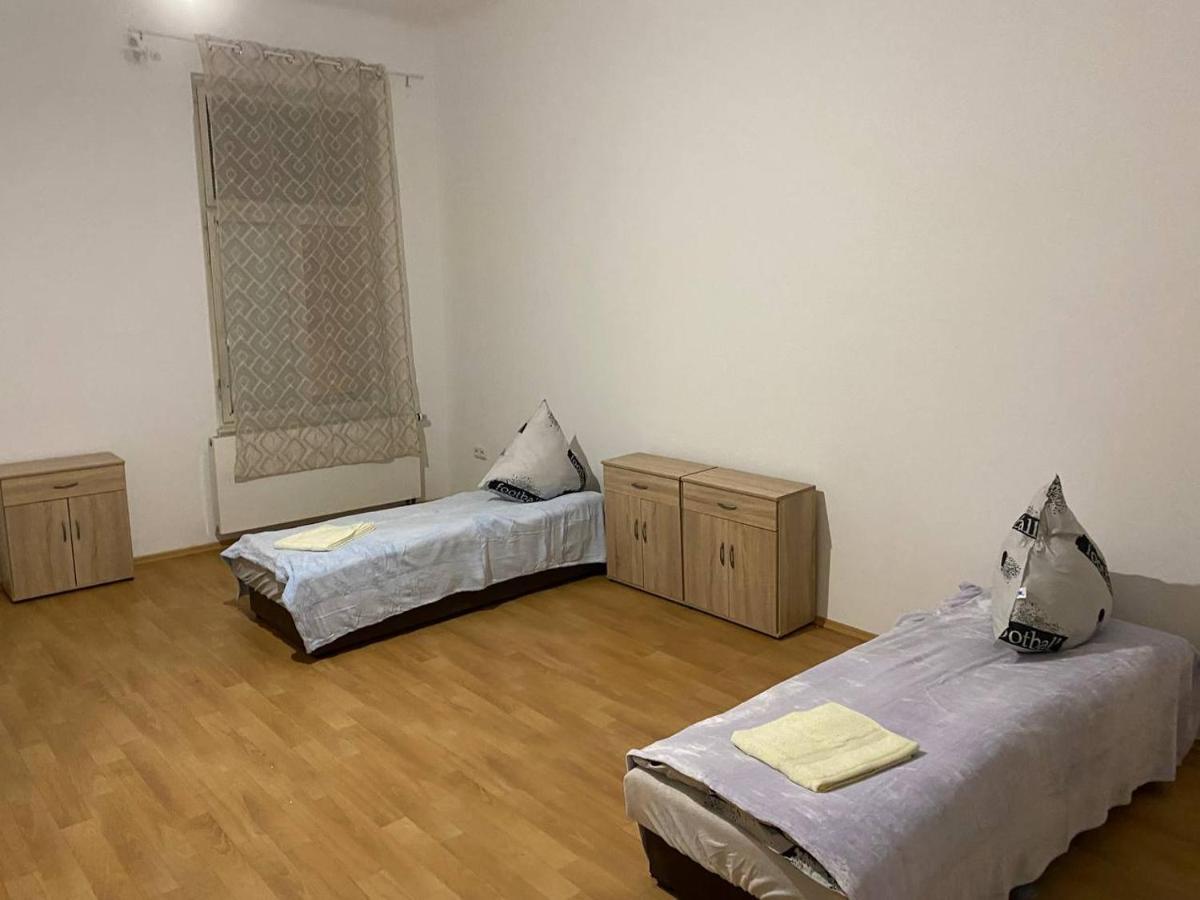 Apartments Tomkova Hradec Králové Dış mekan fotoğraf