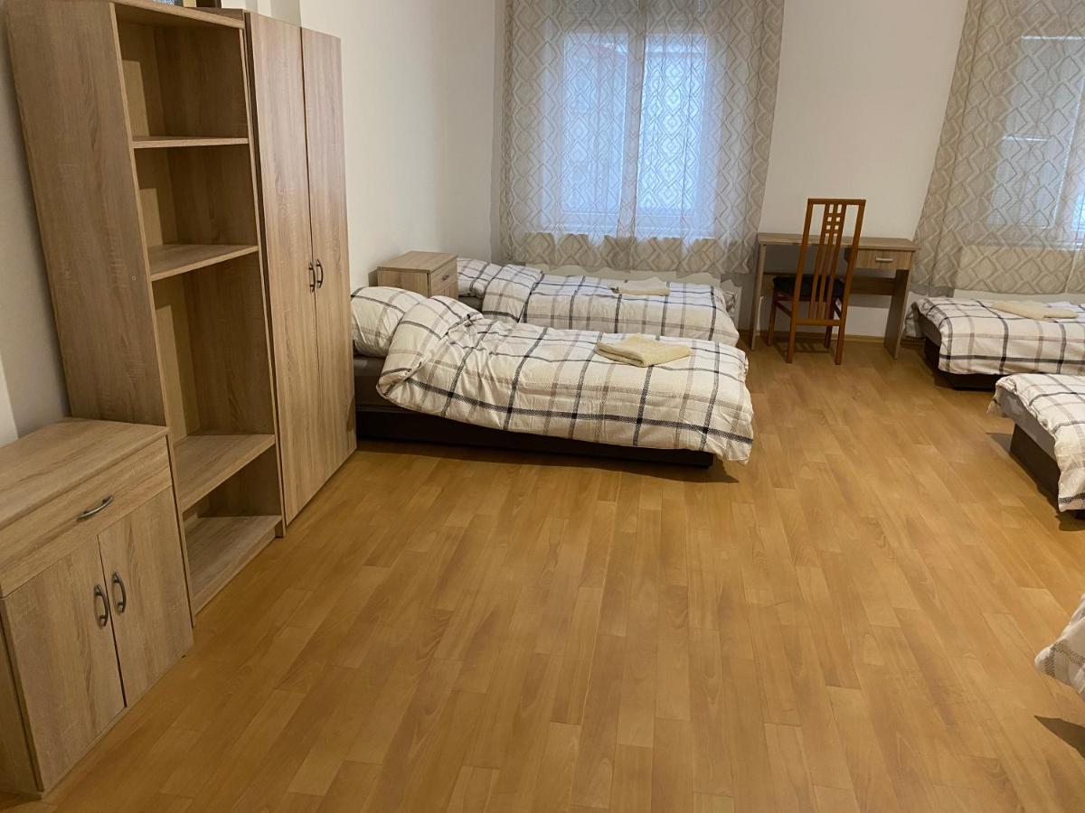 Apartments Tomkova Hradec Králové Dış mekan fotoğraf