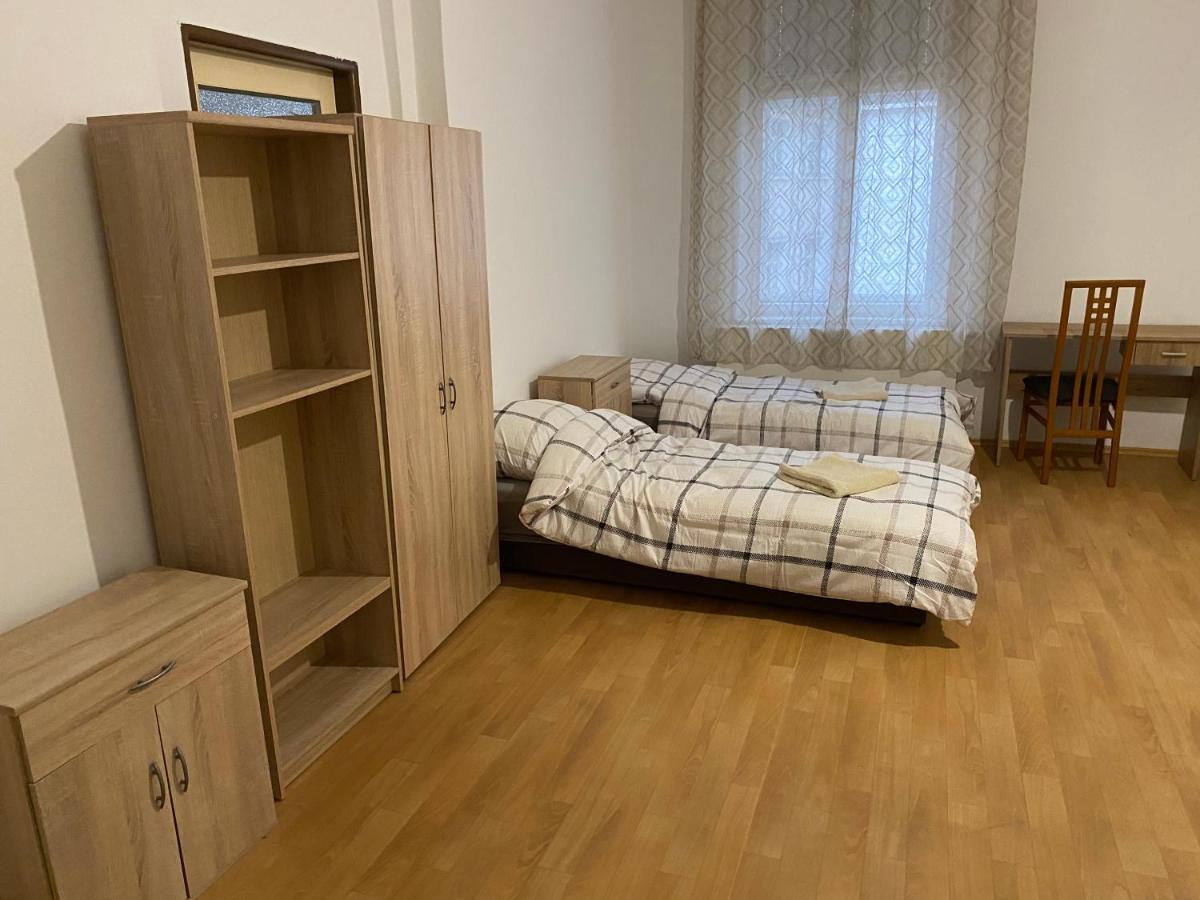 Apartments Tomkova Hradec Králové Dış mekan fotoğraf