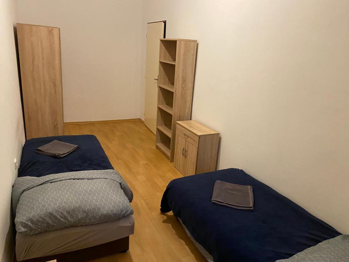 Apartments Tomkova Hradec Králové Dış mekan fotoğraf